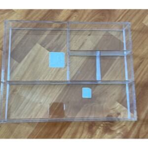 Acrylic‎ makeup organizer